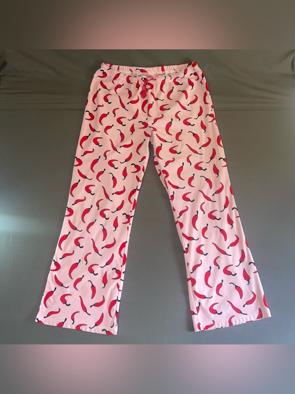 Love In The Air Pink with Red Pepper Pajama Pants Women’s Size Large Loungewear